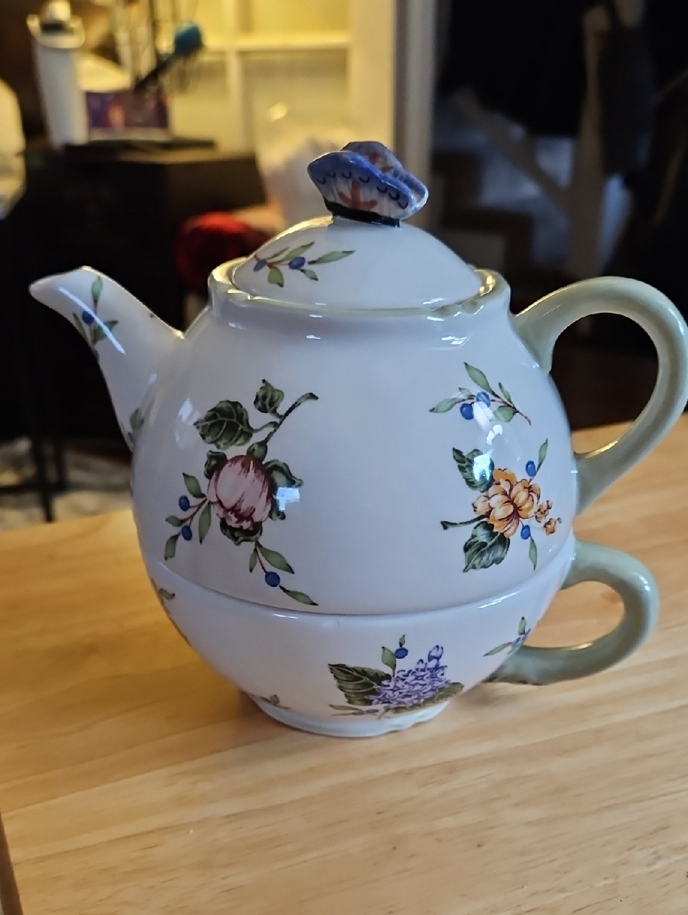 PRINCESS HOUSE Vintage Garden stackable teapot with cup